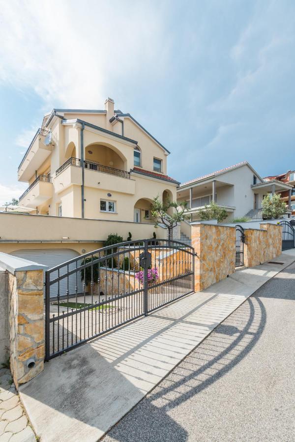 Apartment Carpe Diem Crikvenica Εξωτερικό φωτογραφία